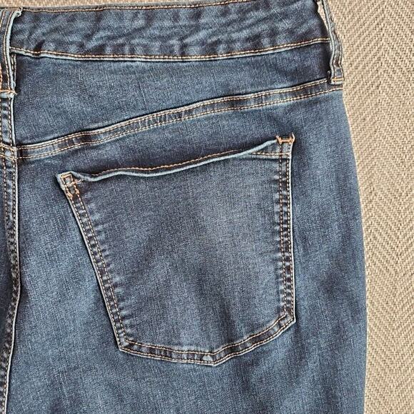 Terra & Sky Jeans Women's 14WP (34x29) Petite Core Bootcut Dark Wash Blue - Picture 16 of 16